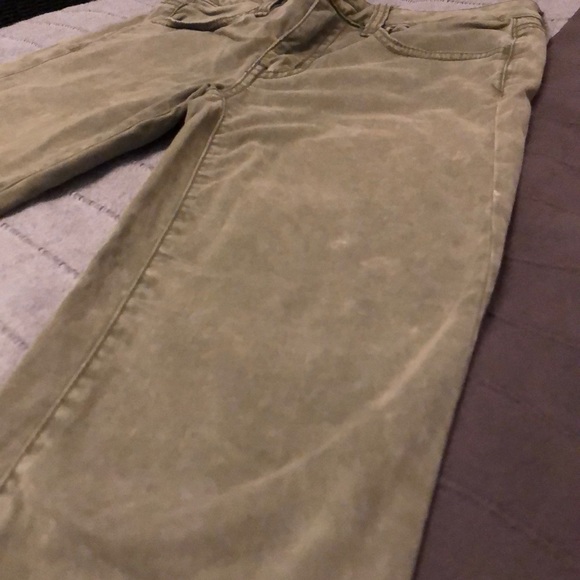 American Eagle Outfitters Jeans American Eagle Olive Green Cropped